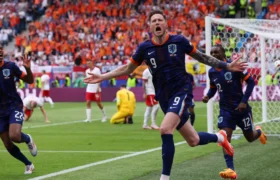 Pembaruan Euro 2024: Weghorst selamatkan Belanda