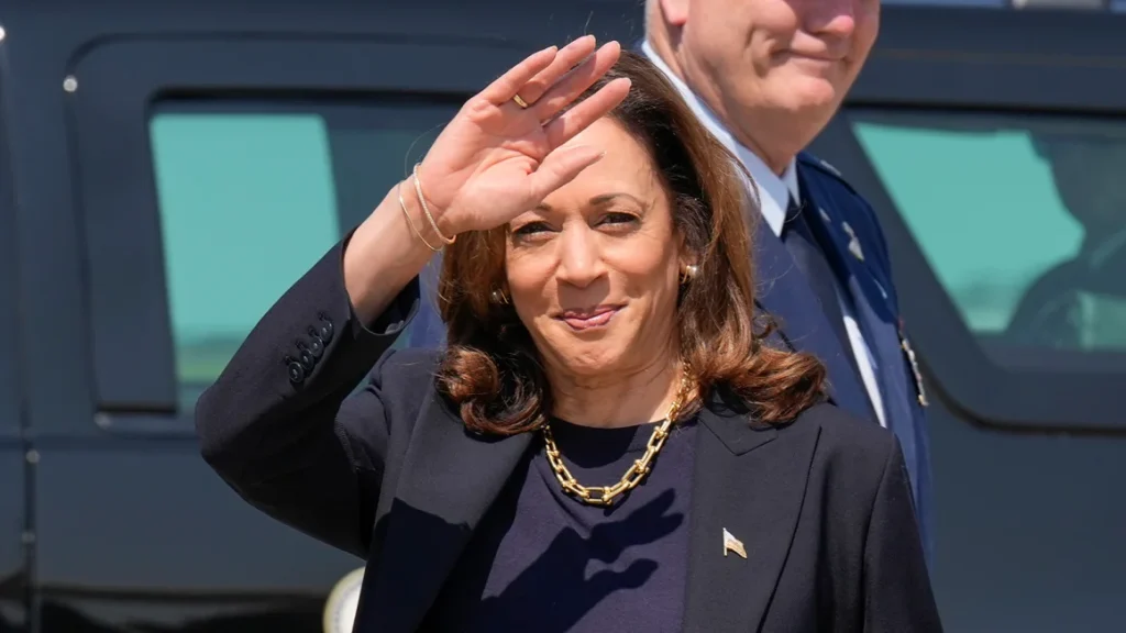 Operasi politik Kamala Harris berhasil mengumpulkan $361 juta 