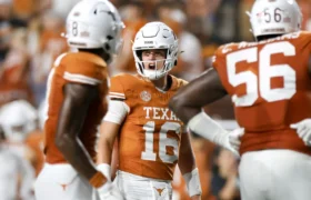 Texas Longhorns melompati Georgia Bulldogs untuk memimpin AP Top 25